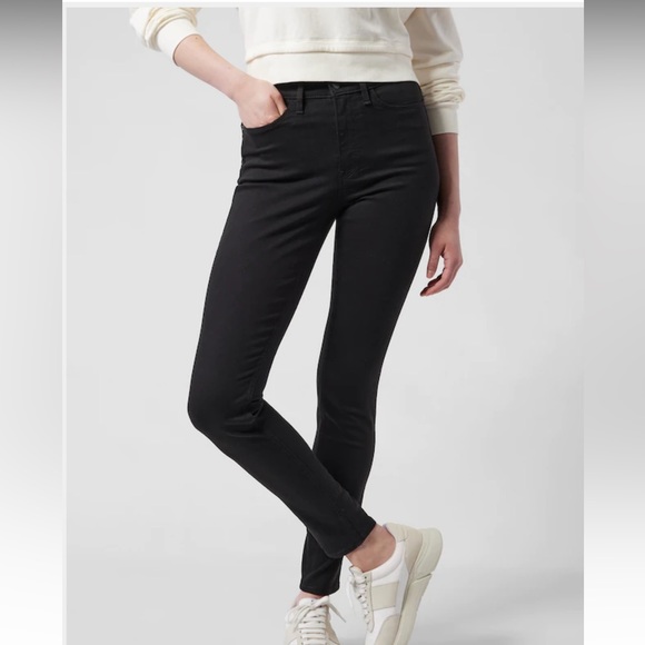 Athleta Flex Ultra Skinny in Black. Size. 2 - Picture 2 of 7